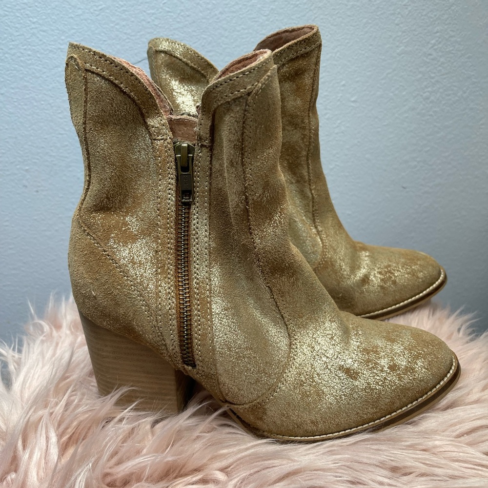 Seychelles Gold fleck Booties